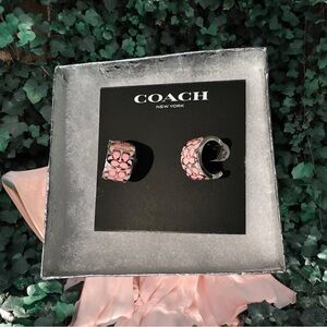 SOLD ELSEWHERE‼️~ NOT FOR SALE ~NWT Pretty in Pink 💕 COACH pierced earrings